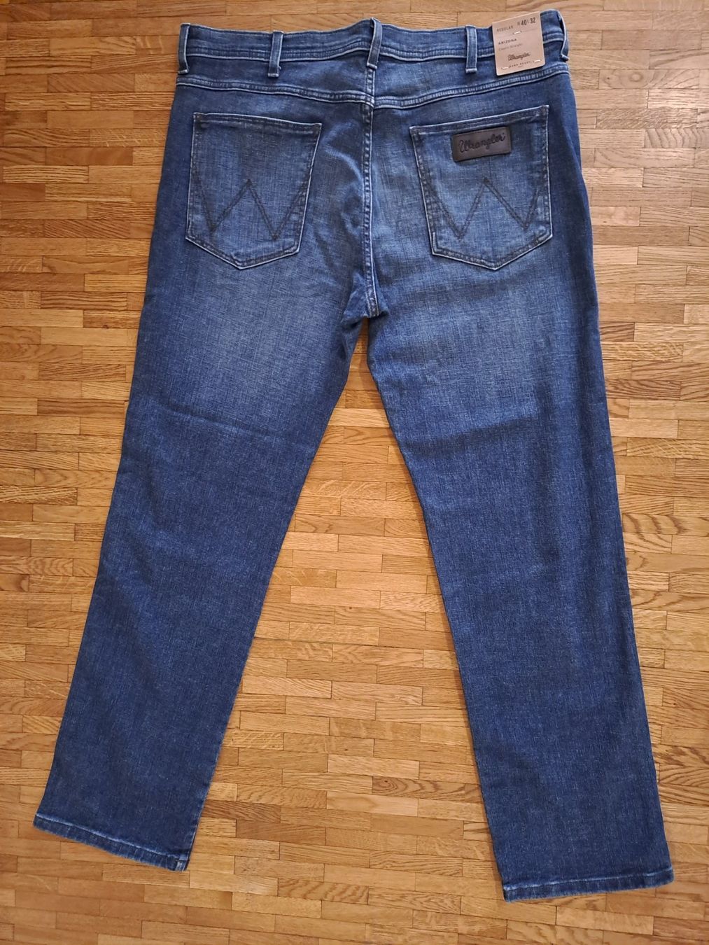 Wrangler Jeans: Wrangler Arizona W40 L32 – Nuovo e nell'imballaggio originale da Meyrin venduto da dijin 3