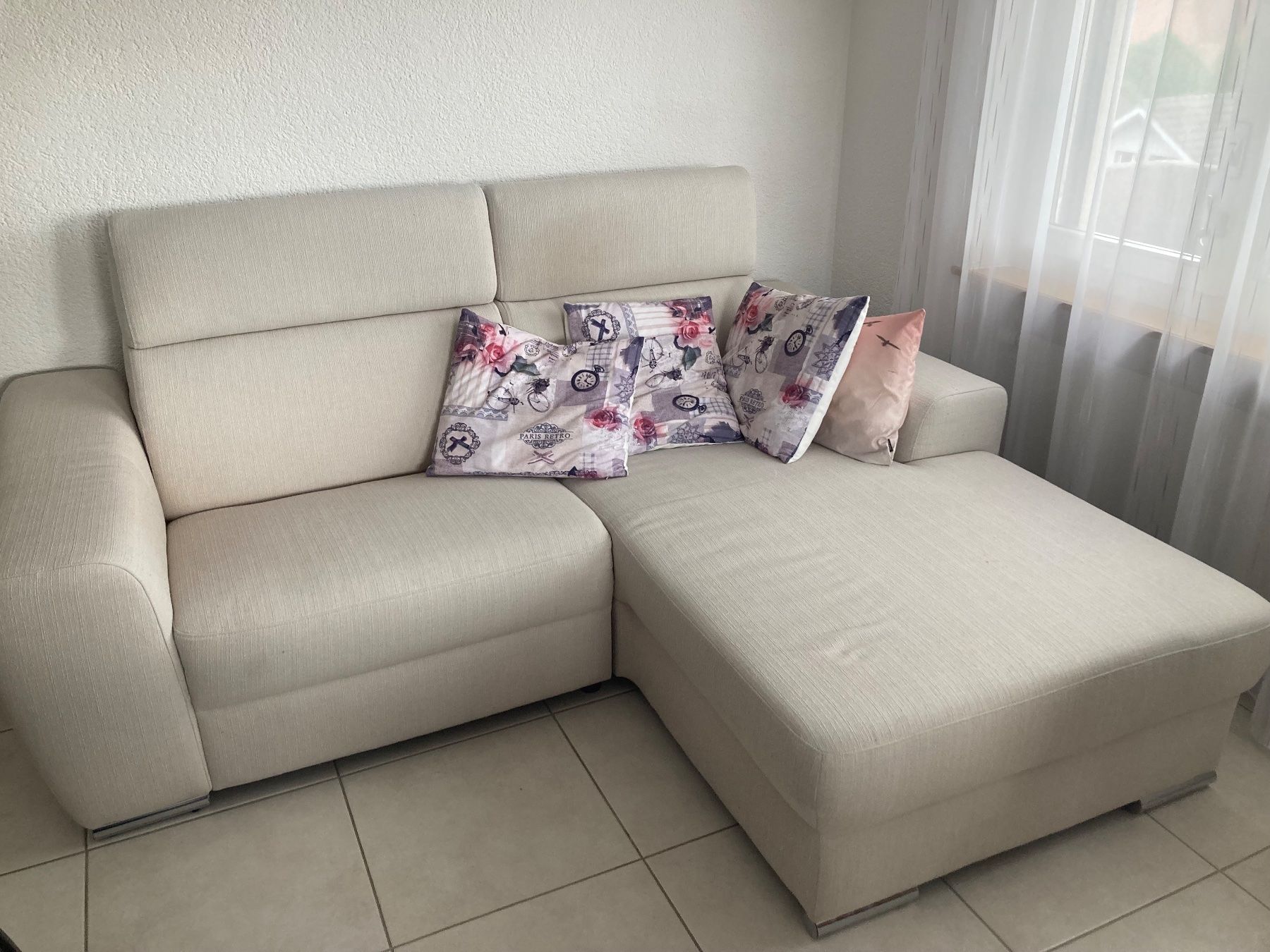 Divani: Sofa beige 215x 165x 42cm – Usato da mirchel venduto da lire69 1