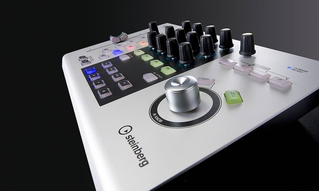 Sistema di controllo: CC121_Steinberg_Cubase – Usato da Veyrier venduto da studio-pro 2