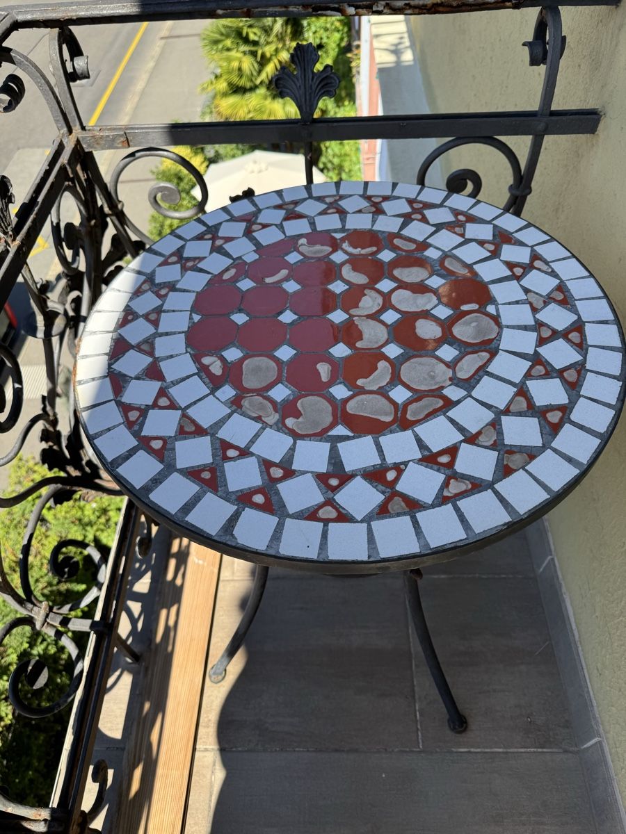 Tische: Mosaik Tisch – Gebraucht aus Basel von Refed 1