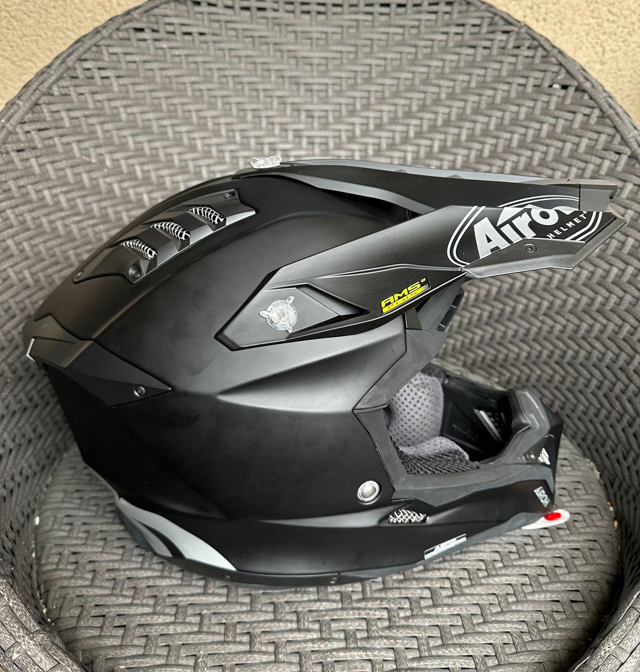 Airoh Casques & visières: Airoh Aviator 3 Motorrad Helm – Neuf (Voir description) à Neuhausen par pas_9lqk 2