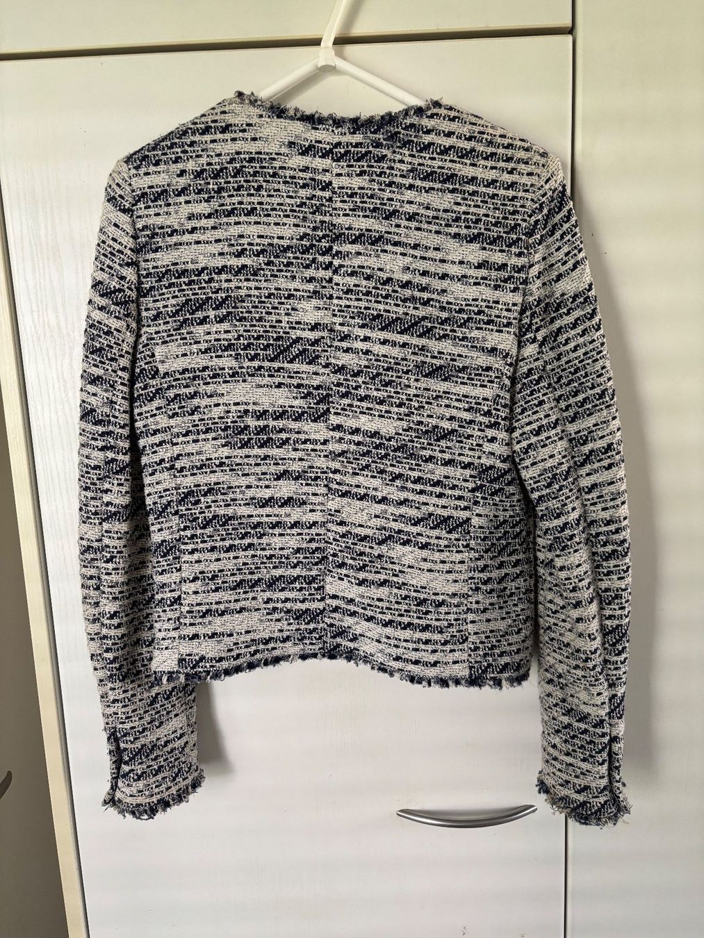 Rich & Royal Giacche: Strickjacke Damen von Rich&Royal – Usato da Gümligen venduto da ZepIV 3