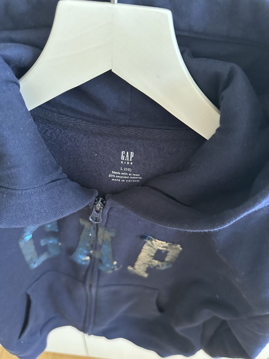 Gap Pulls et sweat-shirts: GAP Hoodie – D'occasion à Dürrenroth par tvy_bh56 1