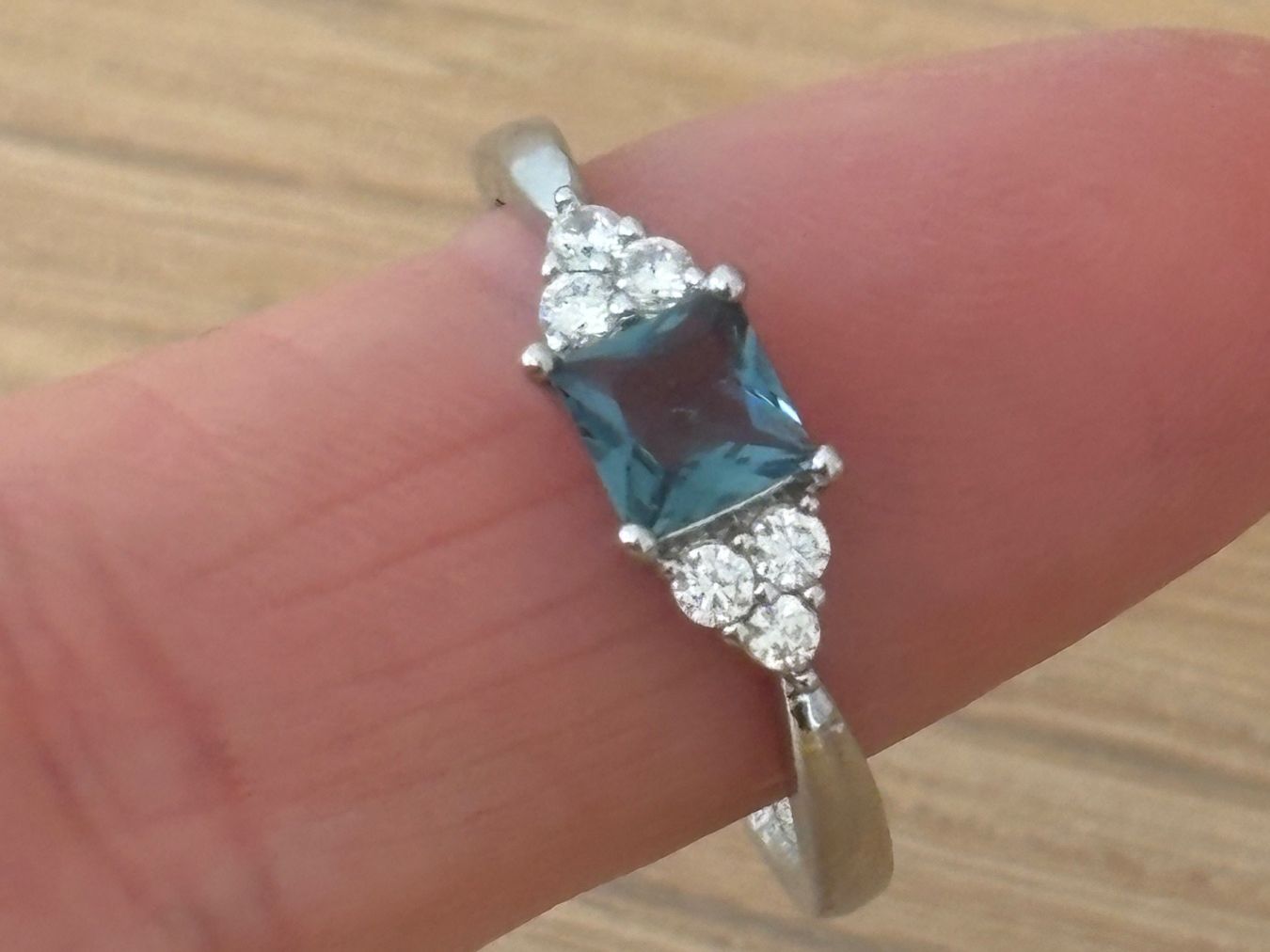 Anelli: Luxus Elegante Gr.17/7 Ring Farbe: Silber/blau – Nuovo (secondo la descrizione) da Biel-Bienne venduto da Roserosse13 1
