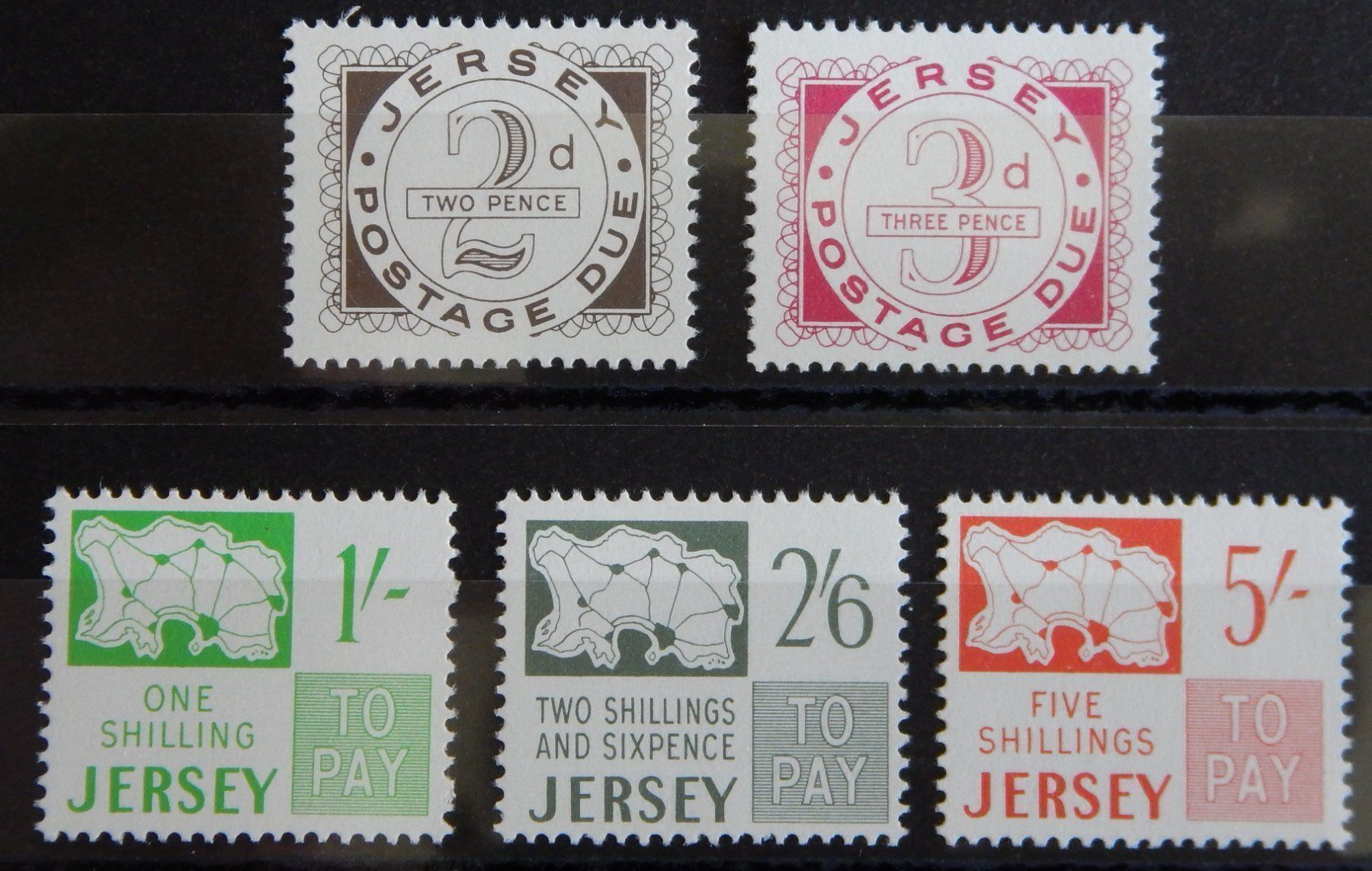 Tutti i francobolli: Jersey Due Kat. 2-5 ** 1969 Kat. 68 Euro – Usato da Zürich venduto da Muehlekauf