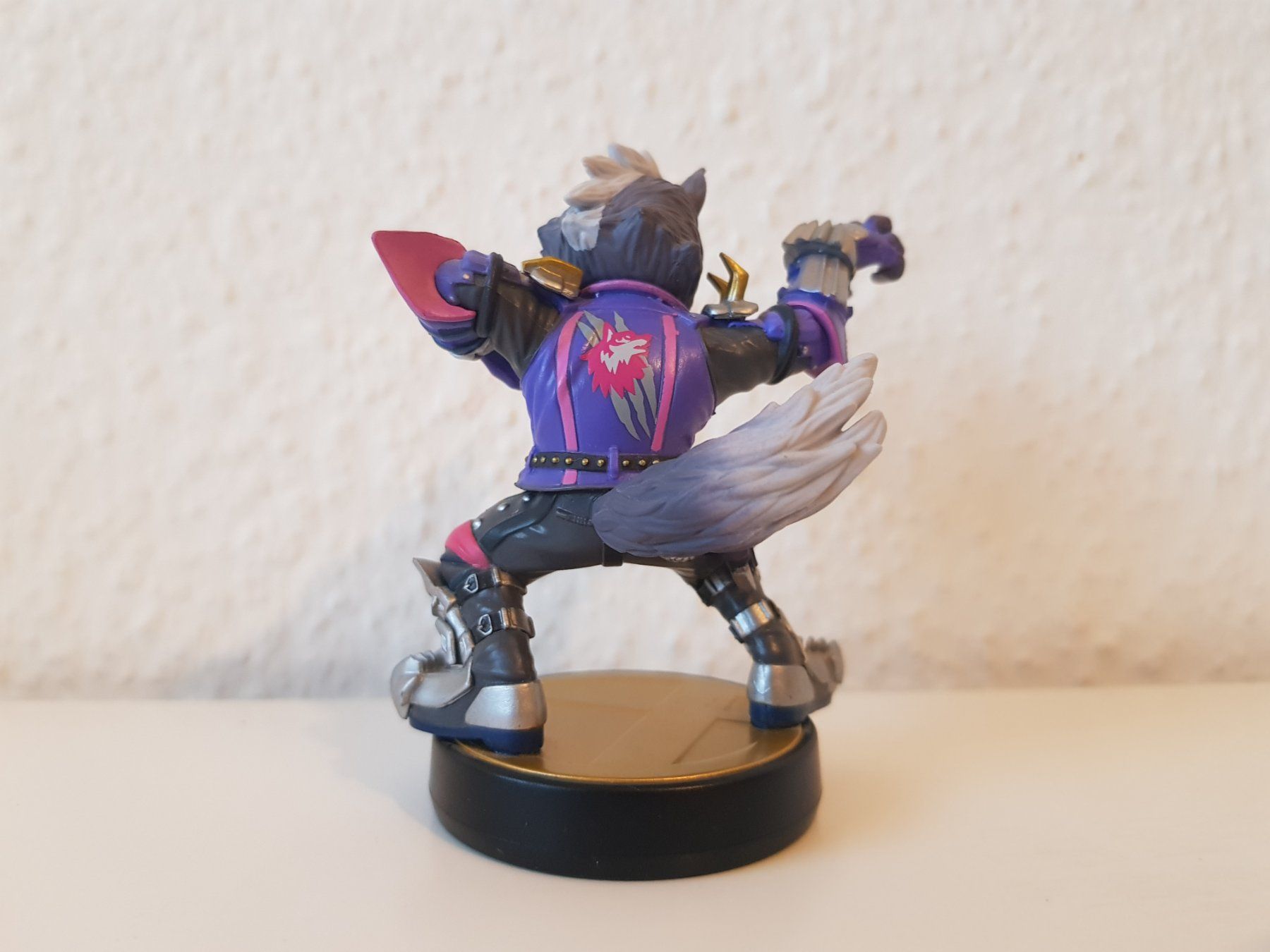 Nintendo Giochi: amiibo Wolf – Usato da Münchenstein venduto da 2DGames 2