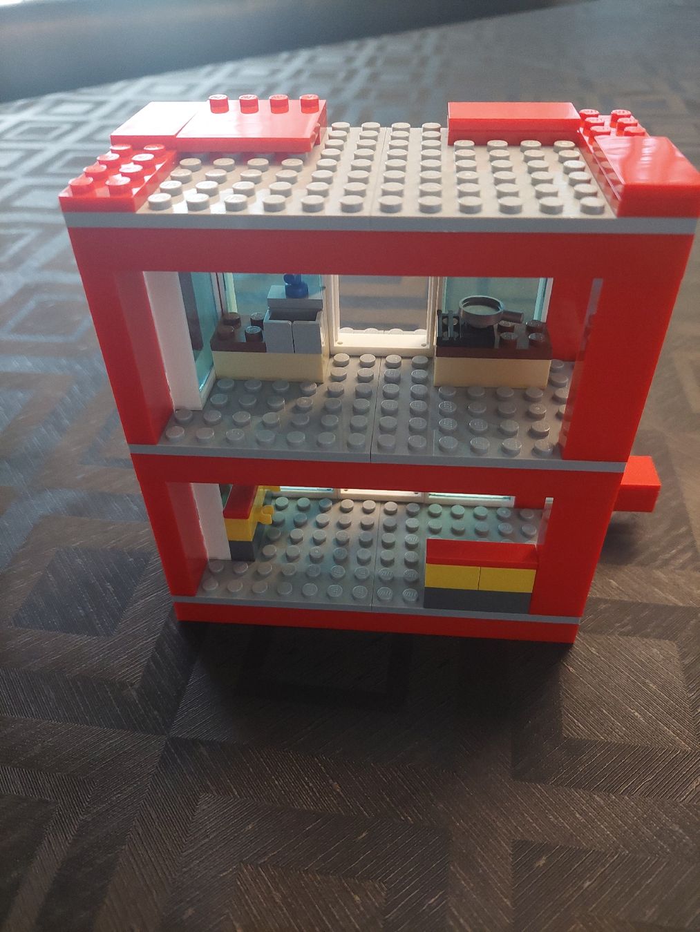 Lego Spielzeuge: Lego Hausteile – Gebraucht aus Zetzwil von sti_x9xf