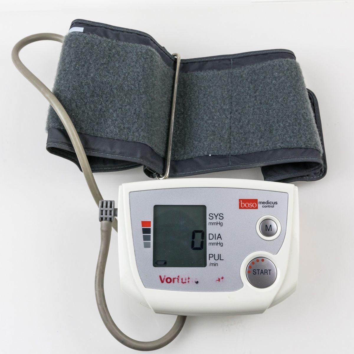 Attrezzature mediche: Boso medicus control Blutdruck – Usato da Kerns venduto da Mauzerich