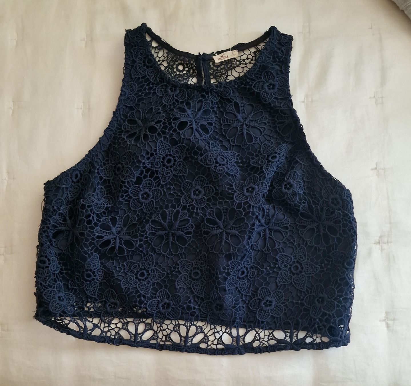 Top: Top pizzo blu taglia M – Usato da Volketswil venduto da agc_th5j