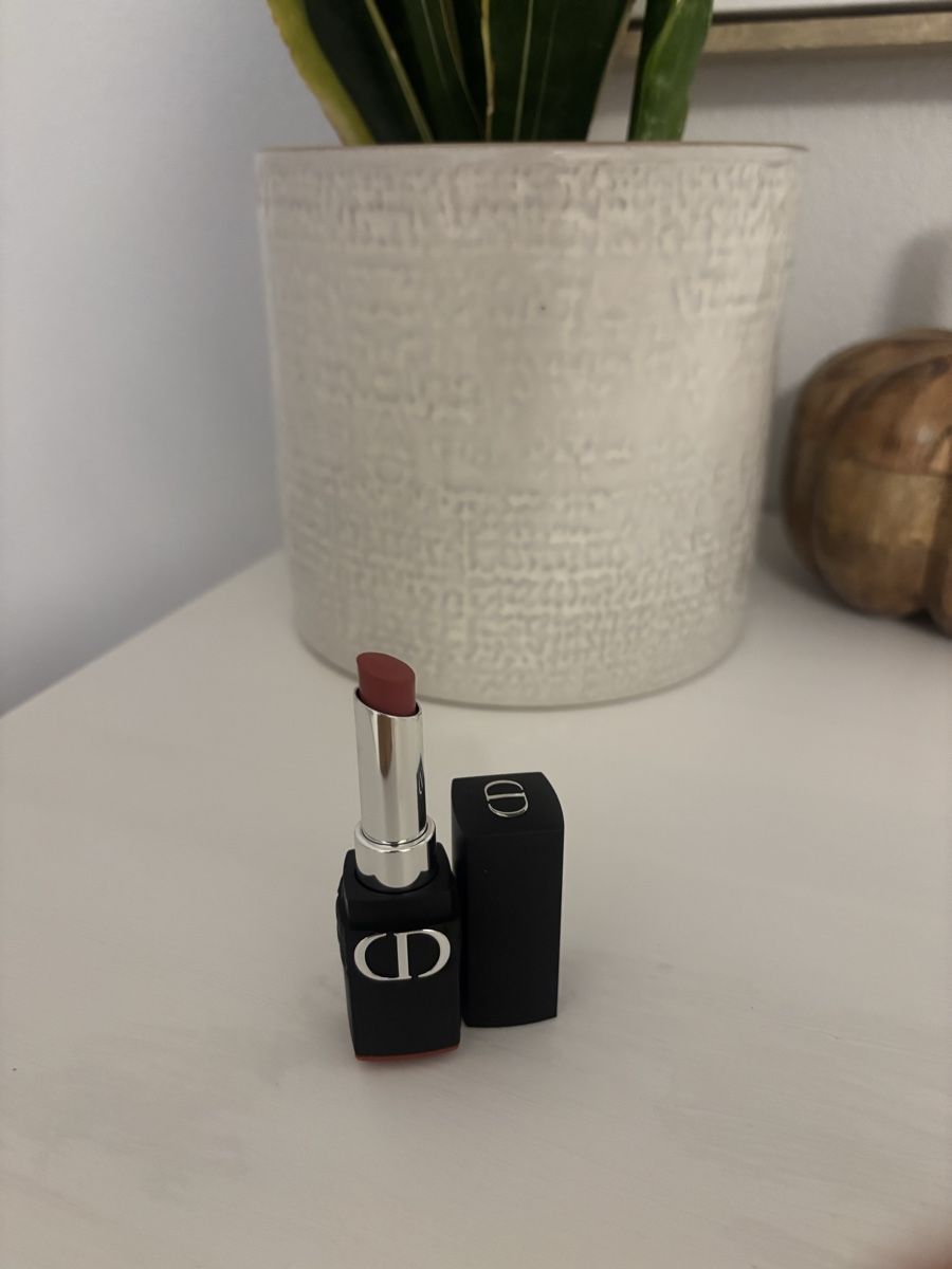 Dior Make-up: Dior Rouge Forever 558 Mat  NP: 57.- – Nuovo e nell'imballaggio originale da Horgen venduto da lme_8kj7 2
