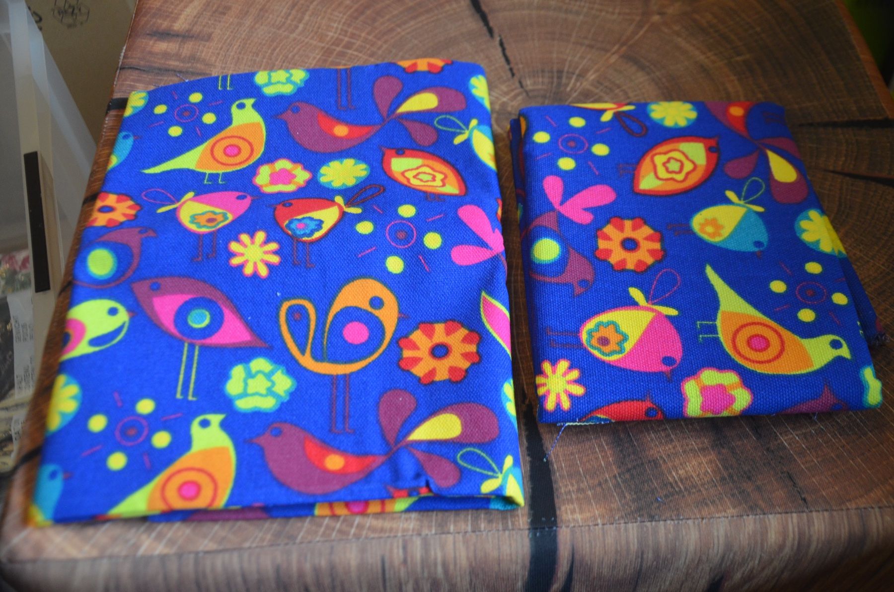 Stoffe: 2 STUCK STOFF RESTE - NEU - 2 X CM 100X70 – Neu und originalverpackt aus Chiasso von Dolly015
