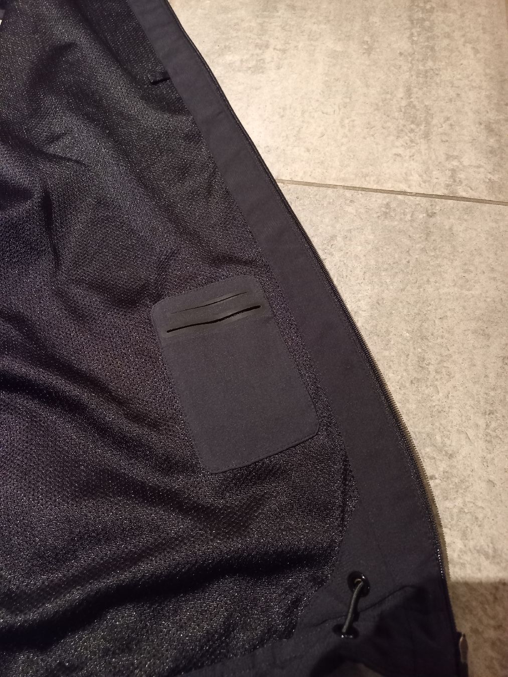 Odlo Gilet & Giacche: Weste Gr. XXL von Odlo – Usato da Oberuzwil venduto da venditum. 2