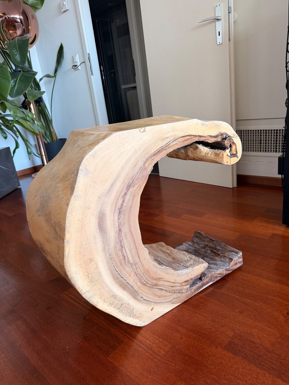 Tavoli: Table d'appoint en bois d'acacia massif – Usato da Lausanne venduto da Adrian.stefan 2