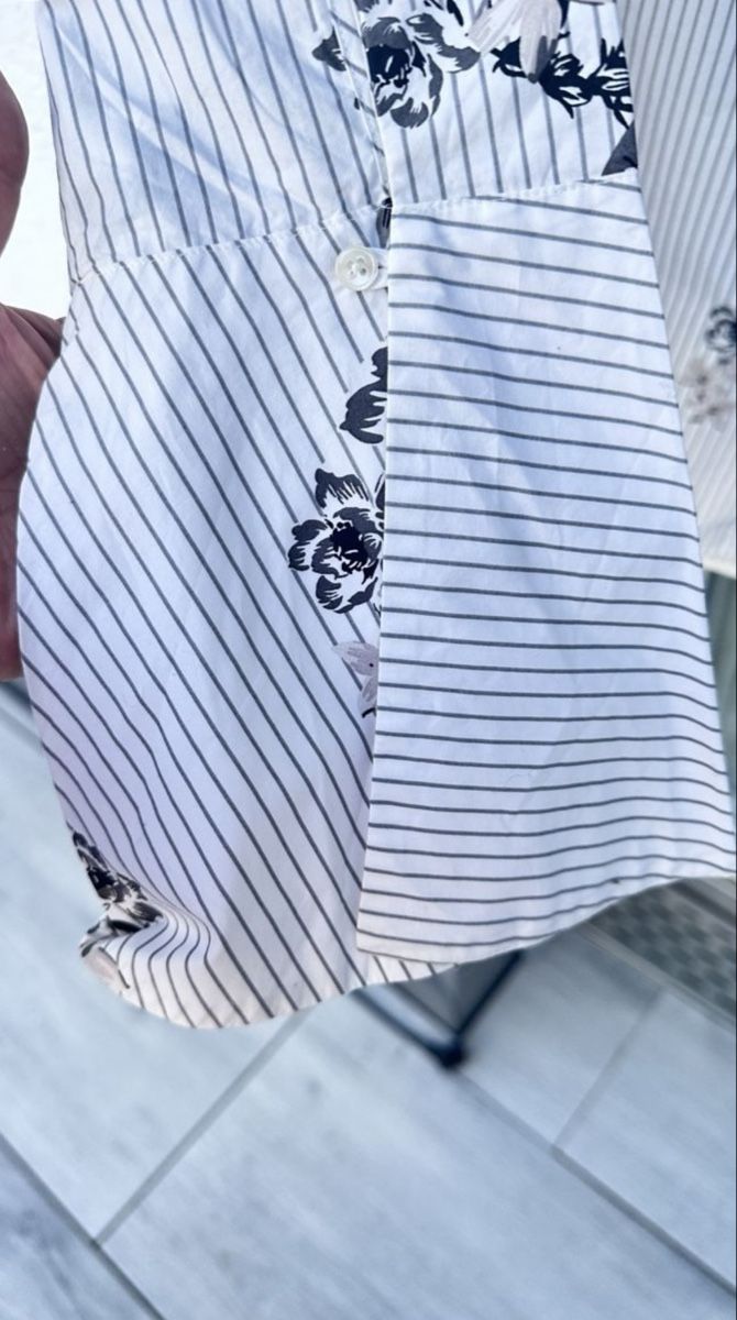 Massimo Dutti Camicette: Massimo Dutti Bluse, Gr. 42, gestreift mit Blumenmuster – Usato da Menziken venduto da cla_8qfq 3
