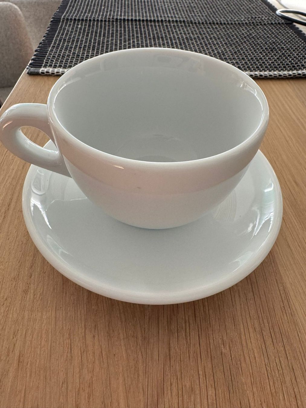 Tazze: NEW - Coffee cup Babu's Bakery – Nuovo (secondo la descrizione) da Zürich venduto da aygo_a 1