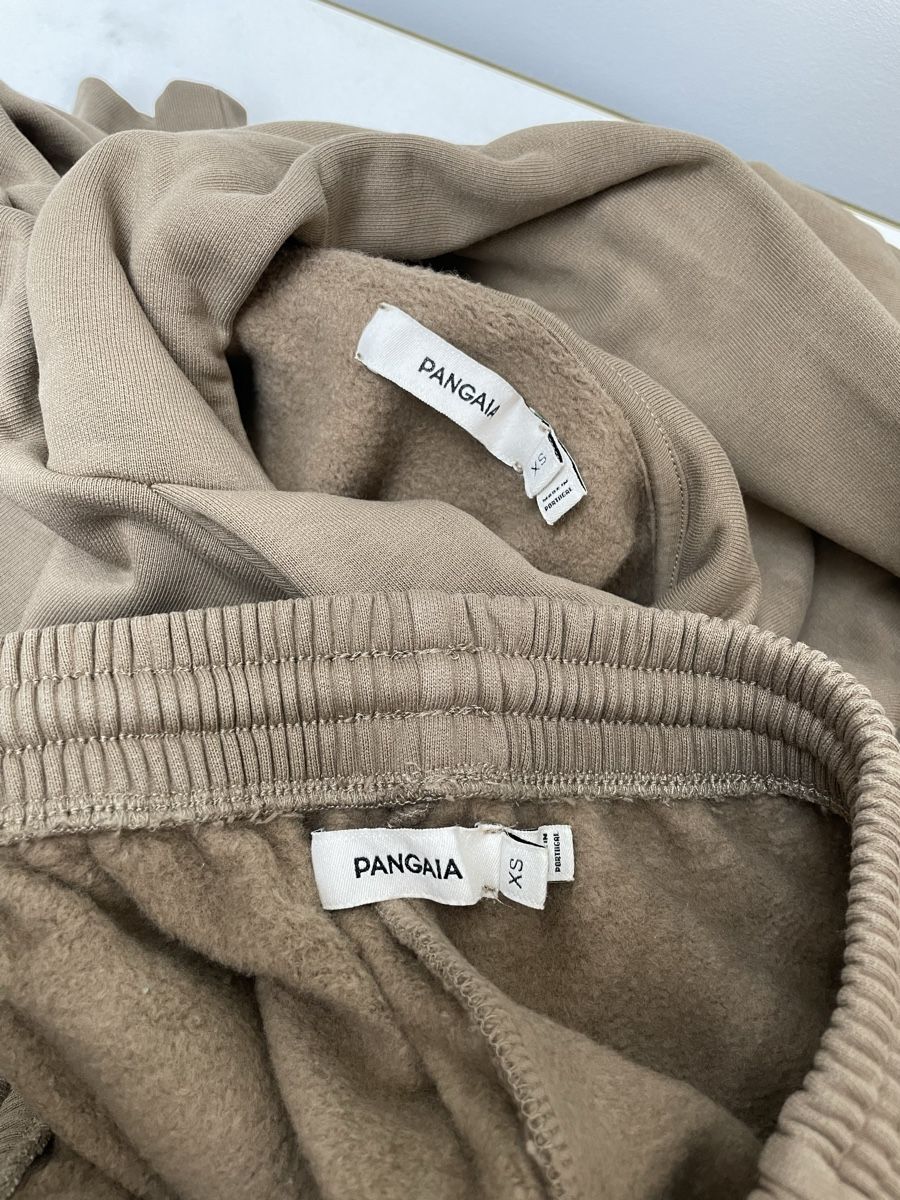 Tute: NEW PANGAIA training set (XS) – Nuovo e nell'imballaggio originale da Vacallo venduto da kellyyy 5