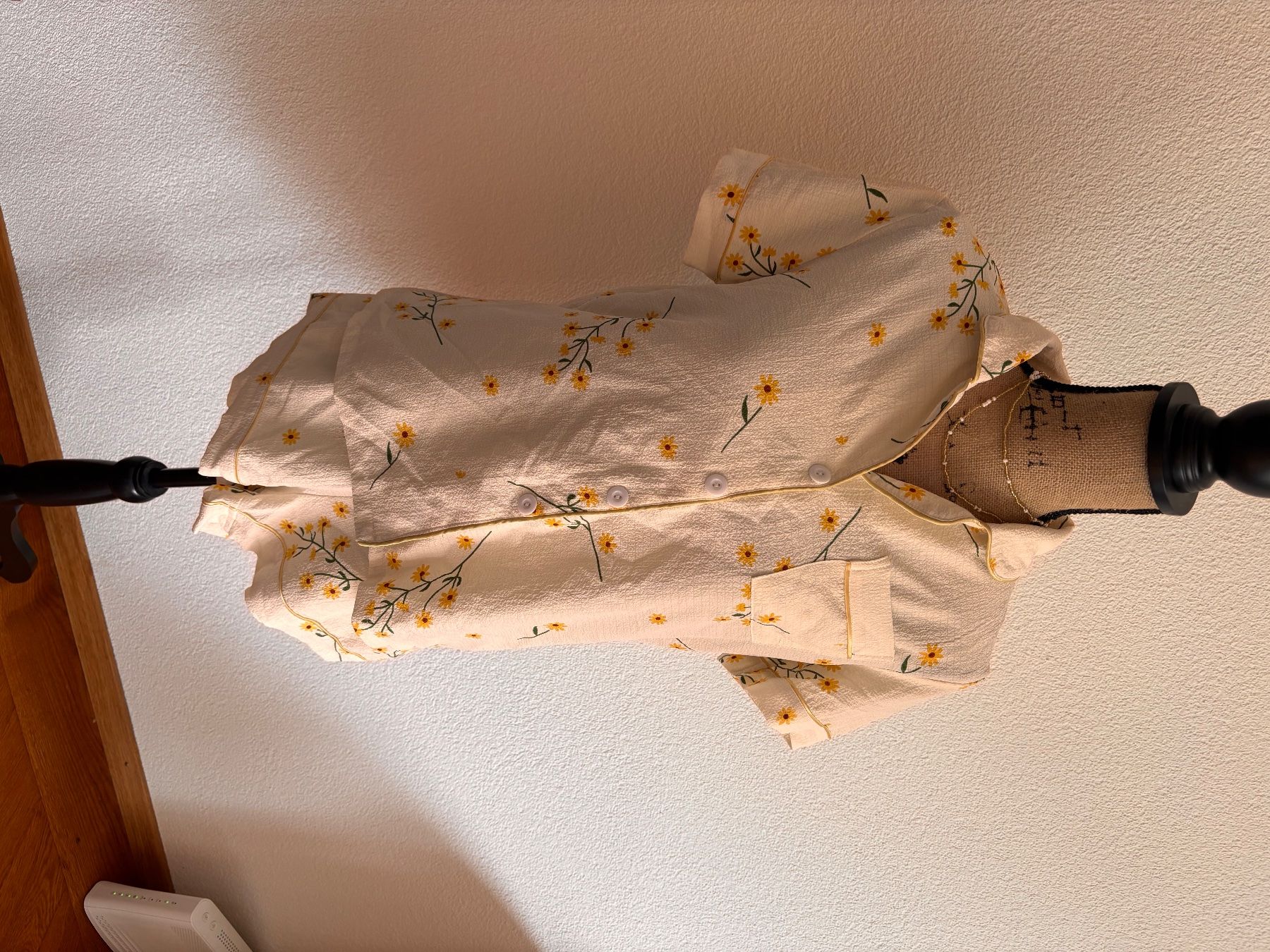 Negligees & Pyjamas: Pyjamaset kurzarm gemustert Grösse M neuwertig – Gebraucht aus Fraubrunnen von Sxhiina01 3