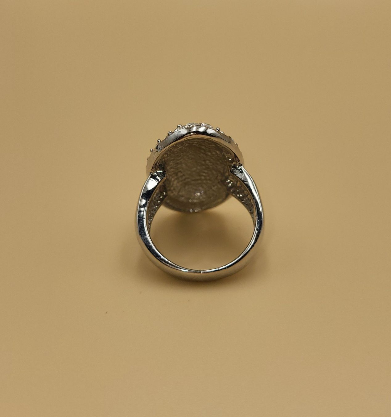 Anelli: Funkelnder Ring mit Strasssteinen – Usato da Wald ZH venduto da SwissPawnshop 4