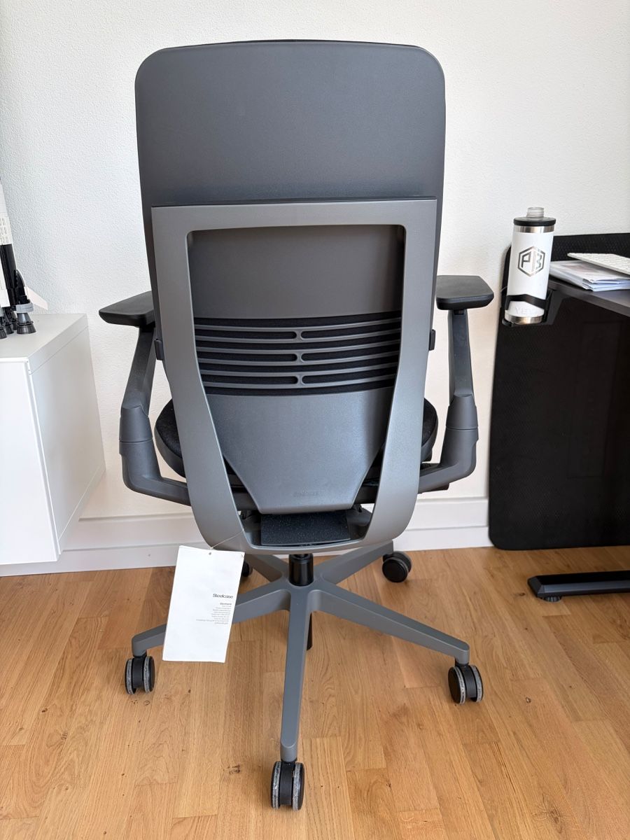 Steelcase Poltrone: Steelcase Gesture Chair – Nuovo (secondo la descrizione) da Zürich venduto da mar_h7x7 2