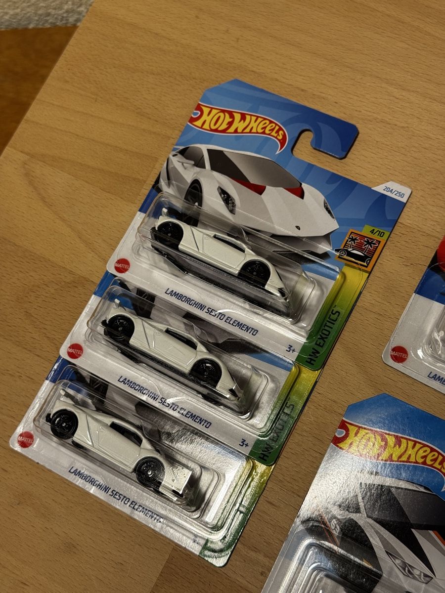 Hot Wheels Modellautos: HotWhells - Lamborghini 5stk. – Neu und originalverpackt aus Stüsslingen von leo_nzh6 3