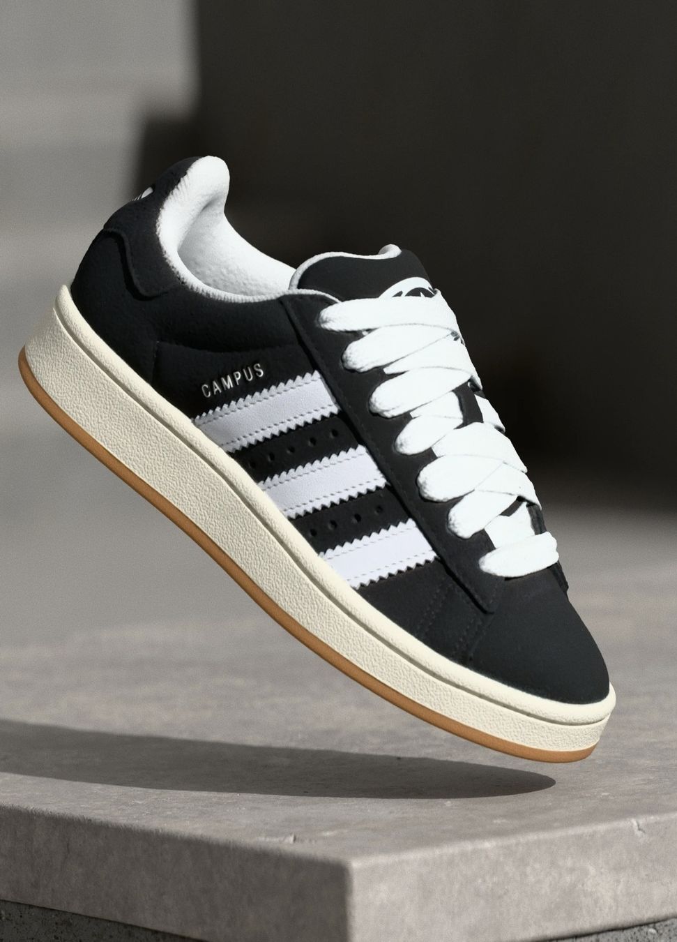 Adidas Herrenschuhe: Campus 00S unisex sneaker low – Neu (gemäss Beschreibung) aus Goldau von sandwalk