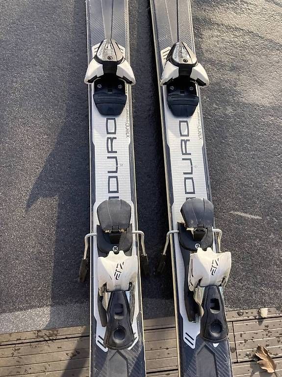 Sci: Ski Salomon XT 850 avec fixation – Usato da Bussigny venduto da Gadz10 2