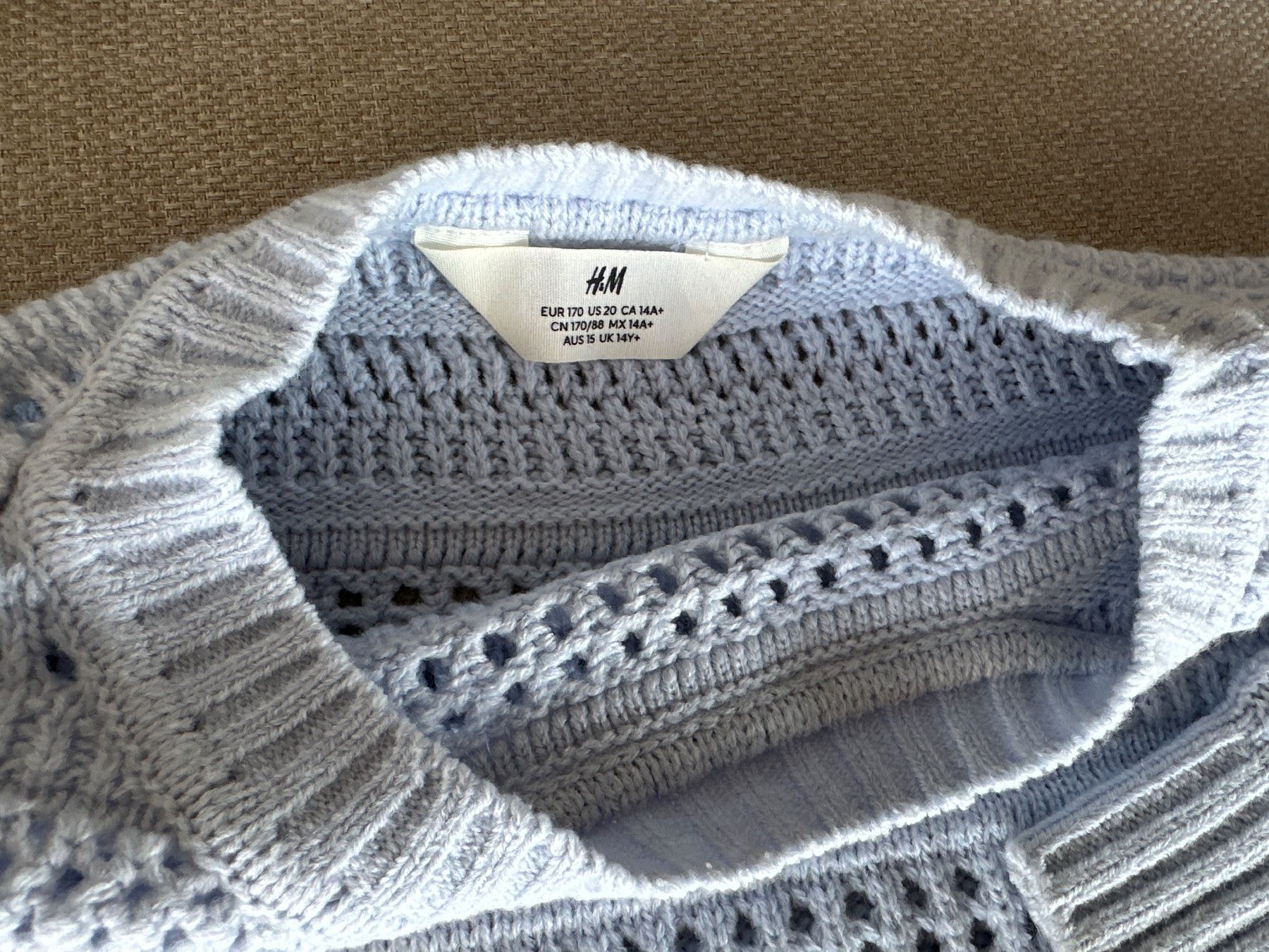 Maglioni & Felpe: H&M Strickpullover, hellblau, Grösse 14+ Top Zustand! – Usato da Zürich venduto da poliveira 2