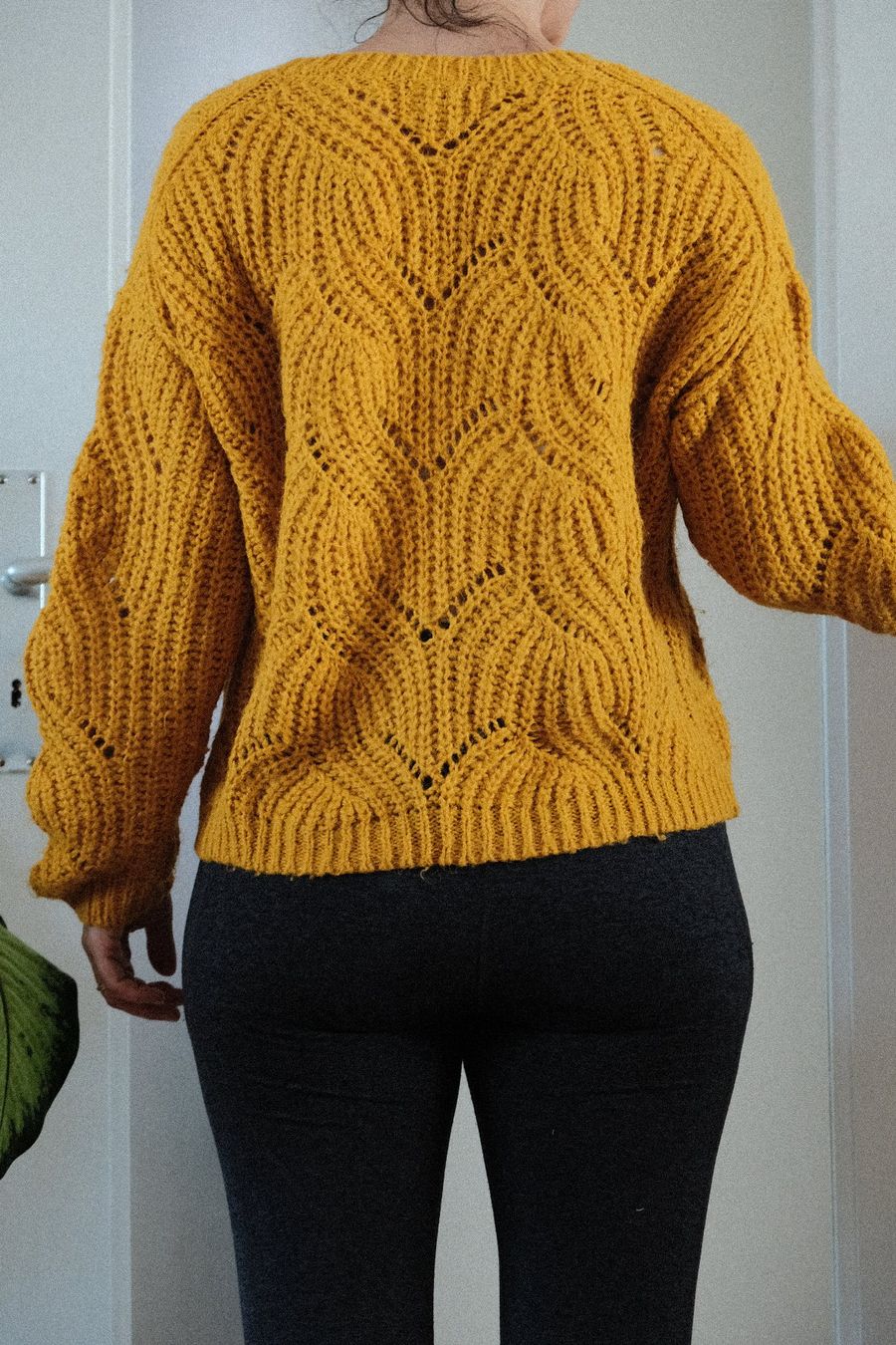 Only Pullover & Sweatshirts: Damen Pullover gelb Grösse XS von Only – Gebraucht aus Winterthur von nat_x9qc 2