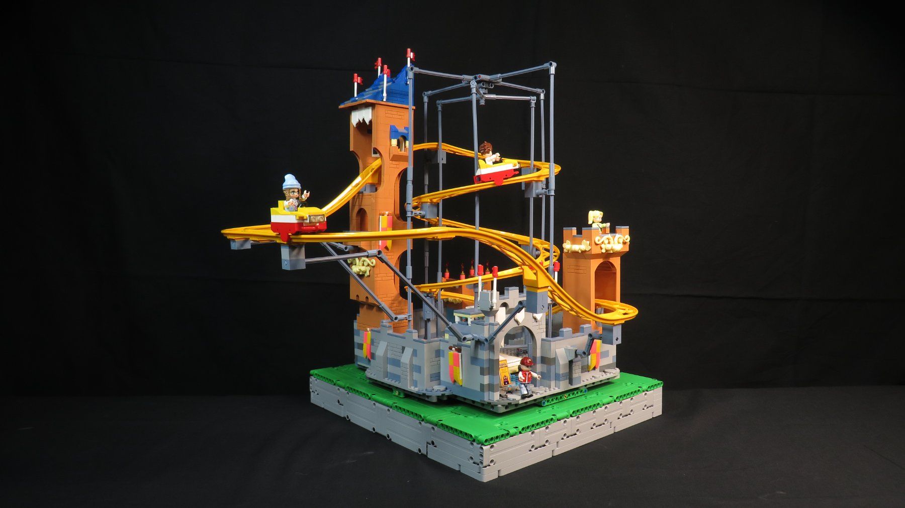 Mould King Kit di costruzioni: MOULD KING - 11023 - Castle Roller Coaster – Nuovo (secondo la descrizione) da Arboldswil venduto da Lubber 3