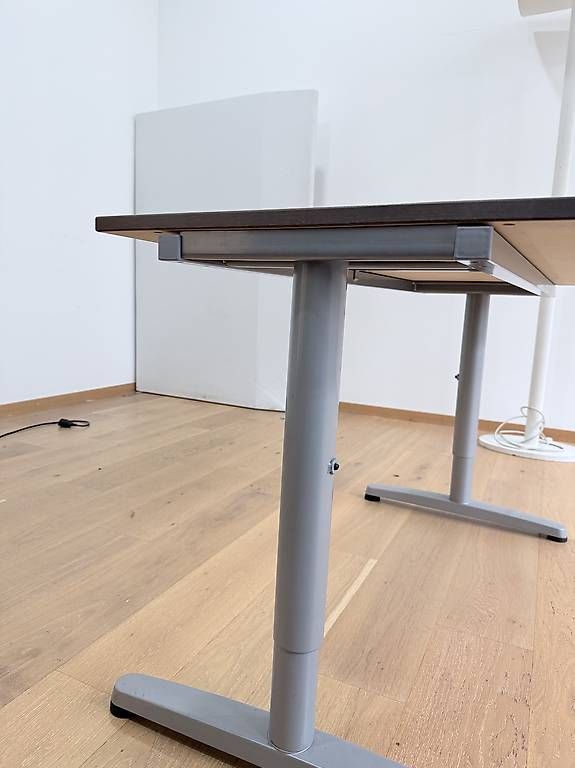 Schreibtische: Lots de bureaux professionnels  – Gebraucht aus Genève von anthony.beal1202