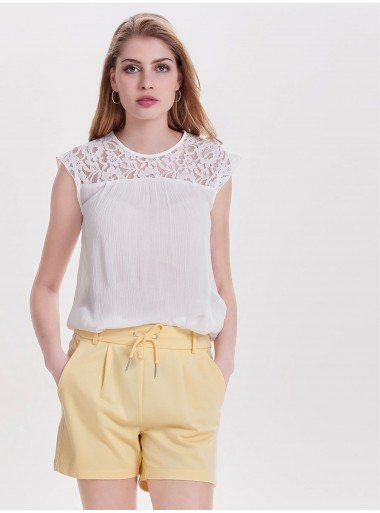 Only Tops: Top Karmen - ONLY – Neu und originalverpackt aus Meyrin von DAN.CAT