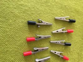 10 Krokoklemmen rot/schwarz für Bastler 🐊
