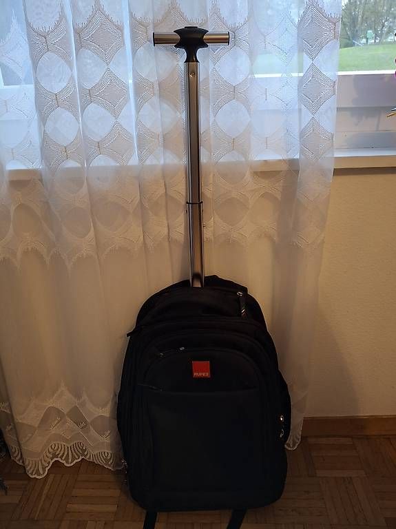 Zaini: Rucksack mit Rollen – Usato da Effretikon venduto da CorneliaM03 1