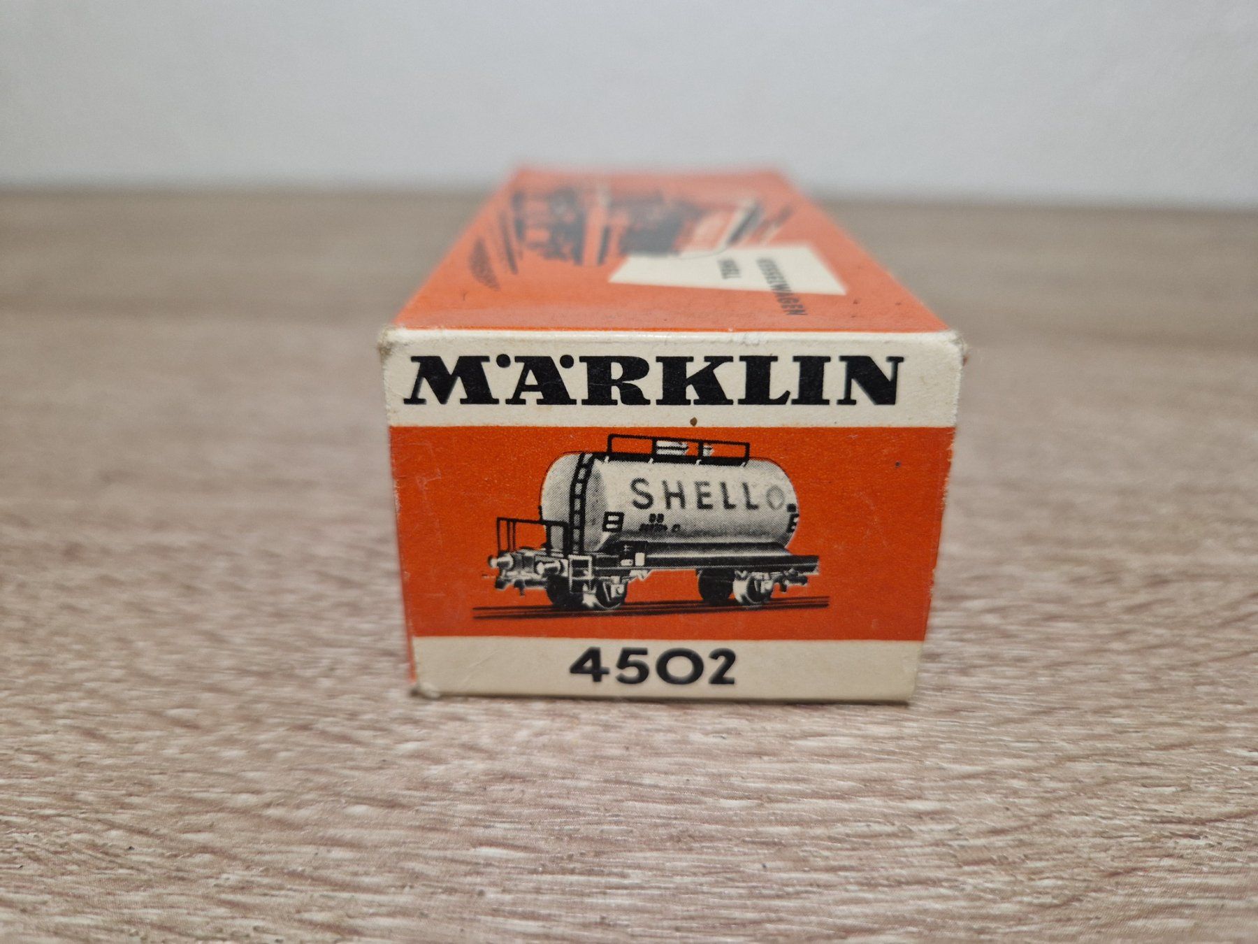 Märklin Modelleisenbahnen: Märklin 4502 Kesselwagen Shell H0 – Gebraucht aus St-Aubin-Sauges von tantome 3