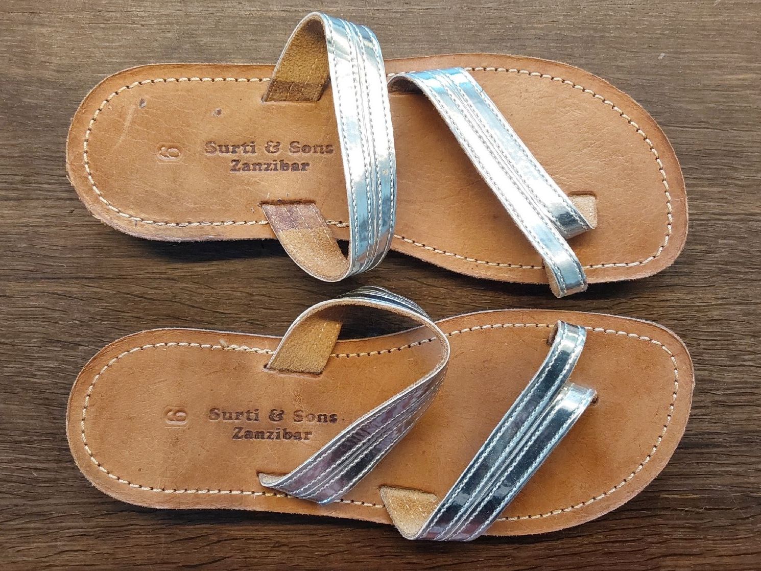 Scarpe da donna: Fliflops Silber Leder Sansibar 39 – Usato da Köniz venduto da scopello12