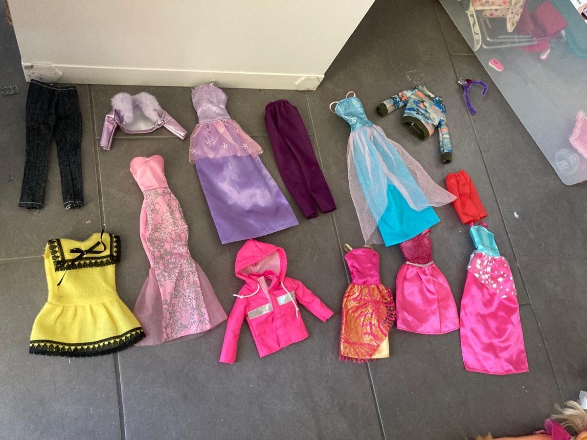 Puppen: Barbies – Gebraucht aus Hinwil von chl_n6rp 1