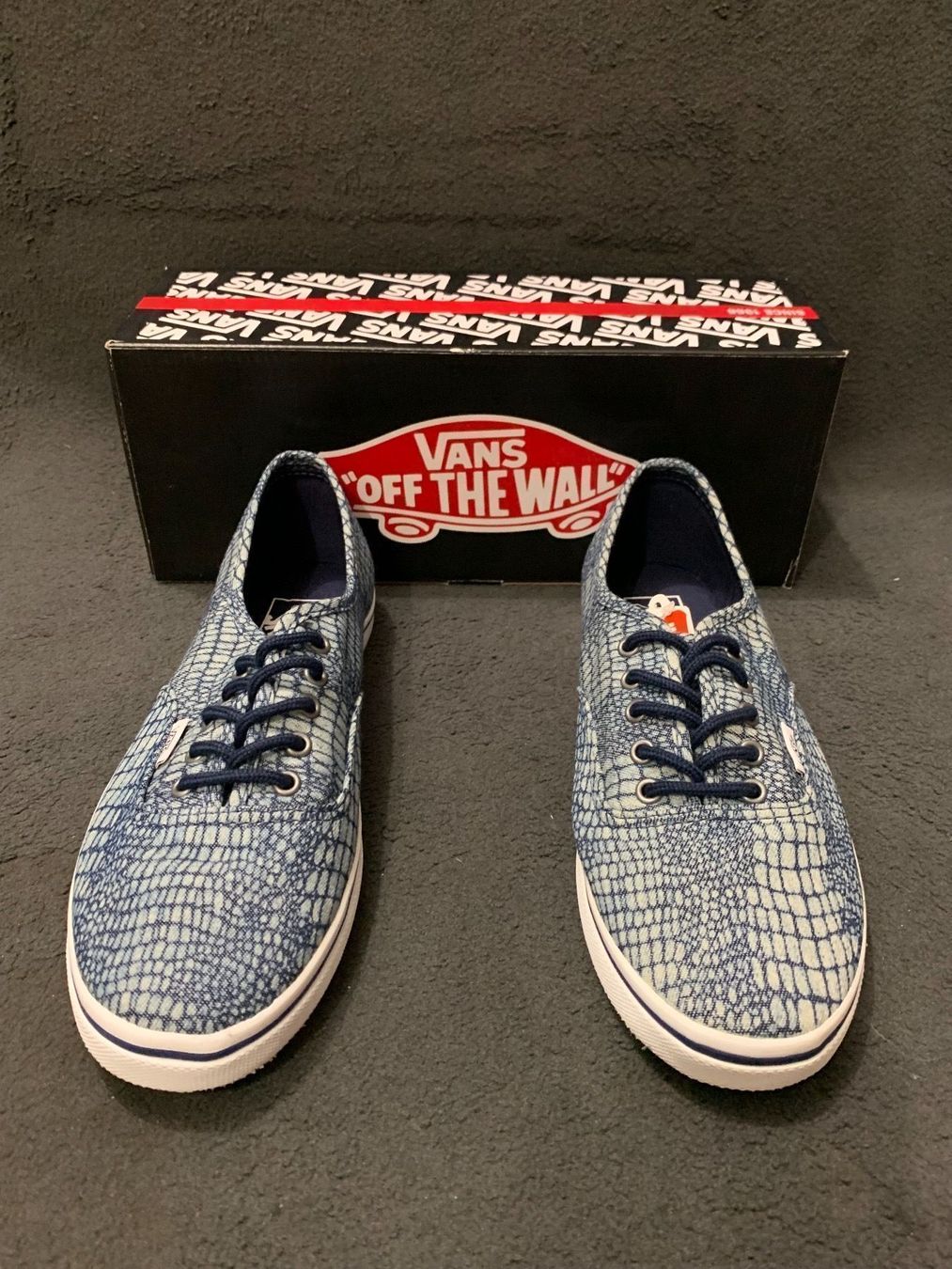 Vans Scarpe da uomo: Vans Lo Pro Snake Denim, Grösse EU 40 – Nuovo e nell'imballaggio originale da Zürich venduto da LIQUIDATOR.CP 2