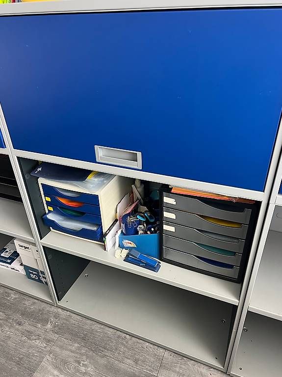 Regale: Ordnergestell - Sideboard - 12 Stk – Gebraucht aus Zürich von Est-hi 1