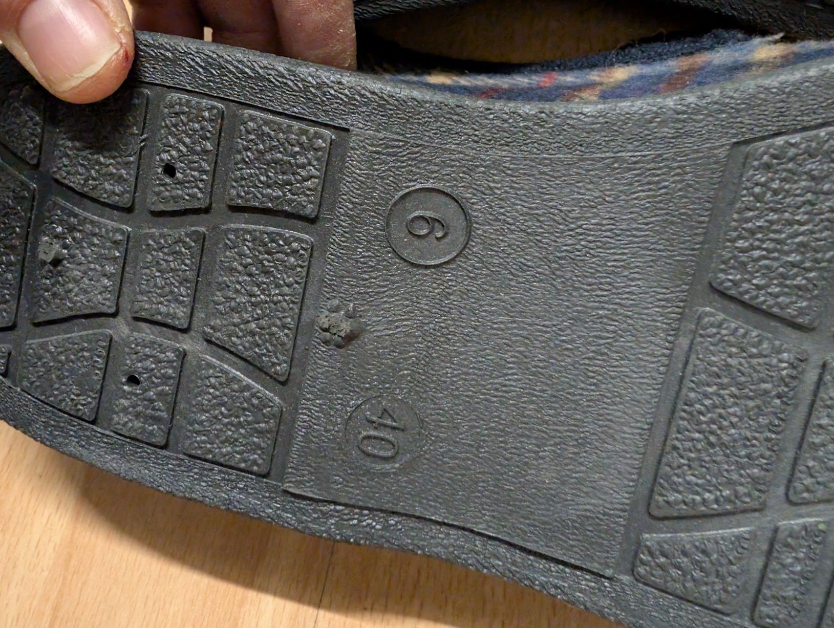 Scarpe da uomo: Hausschuhe 40 NEU – Nuovo (secondo la descrizione) da Bern venduto da berneroberlaenderin 3