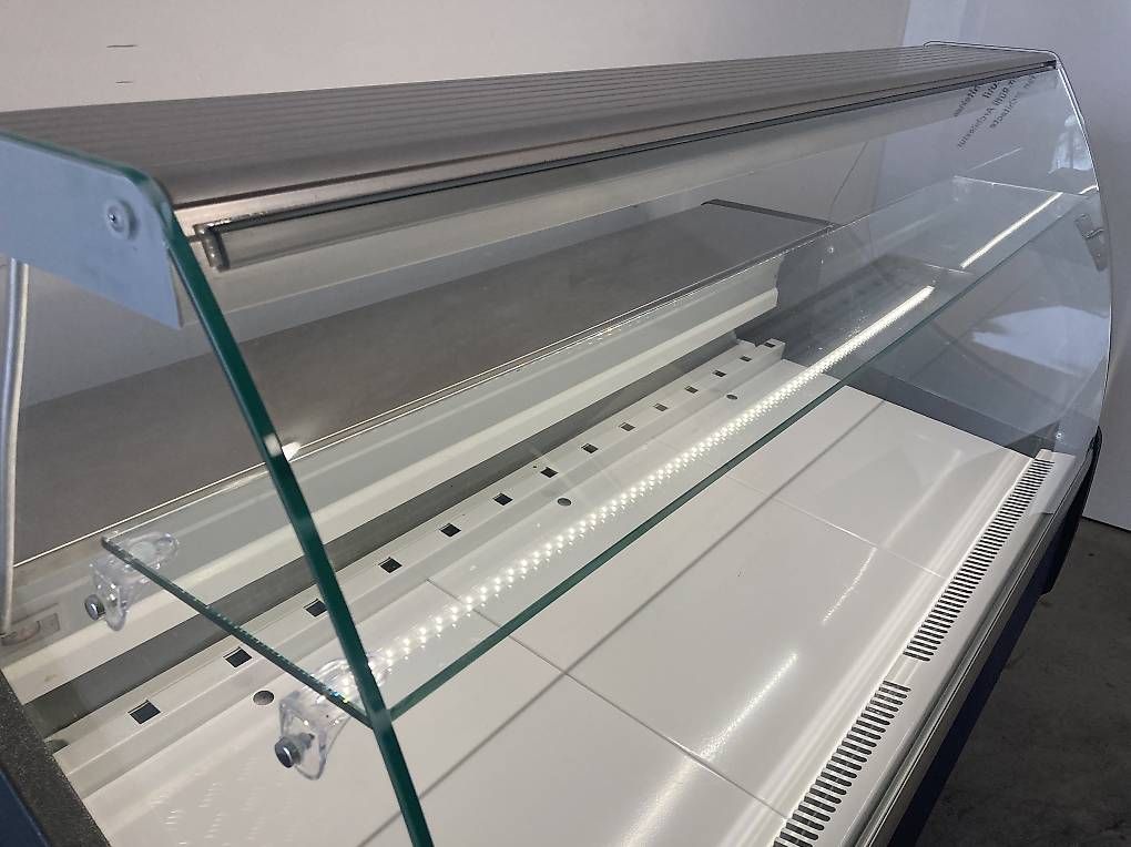 Ladenausstattungen & Messebau: Kühltheke Profi 150 – Gebraucht aus Biel/Bienne von Storck1 1