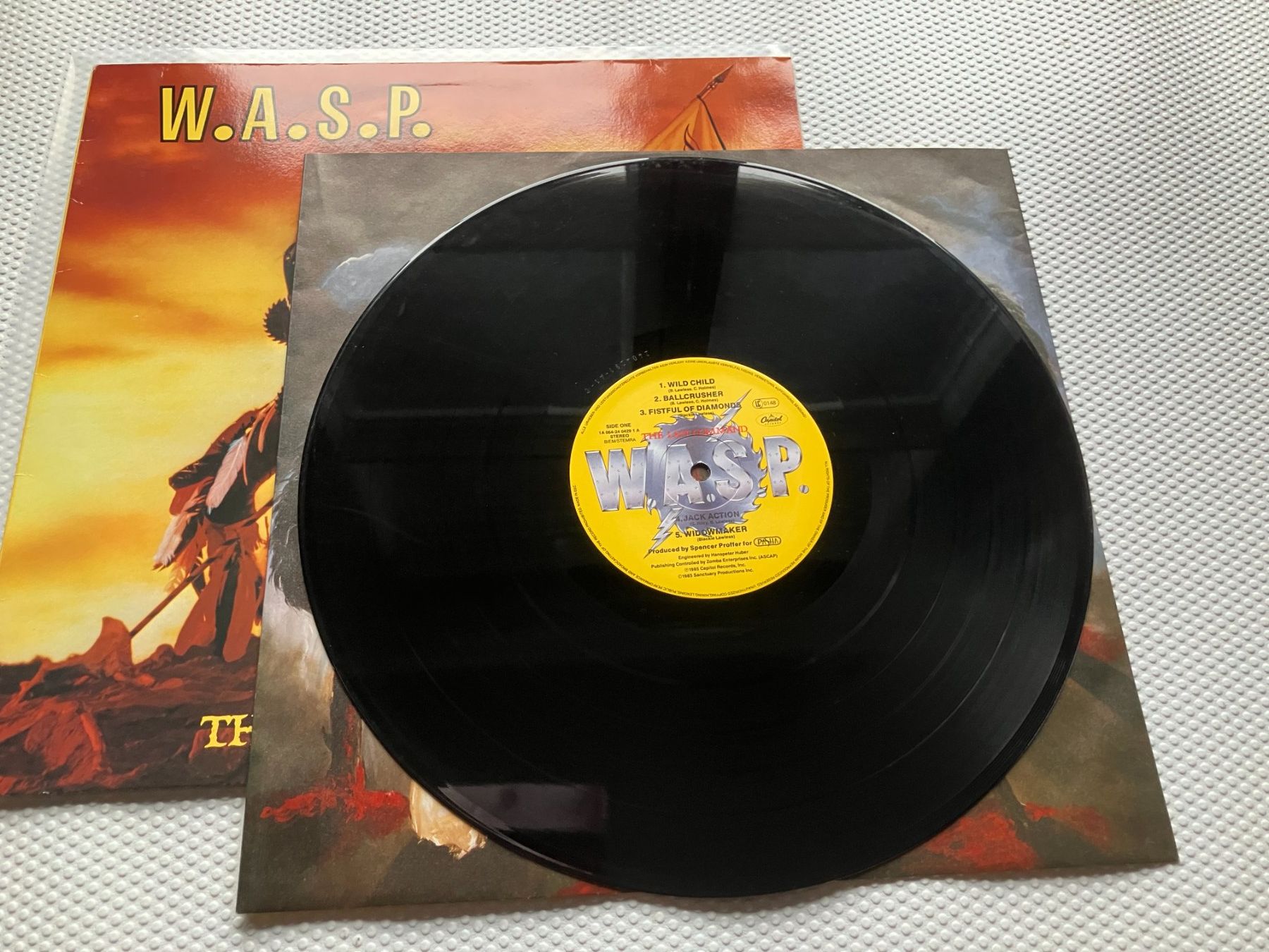 Schallplatten: W.A.S.P. – Gebraucht aus Aarwangen von Jukebox3 6