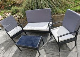 Gartenmöbel-Set , Tisch und Stühle!Sehr gutem Zustand