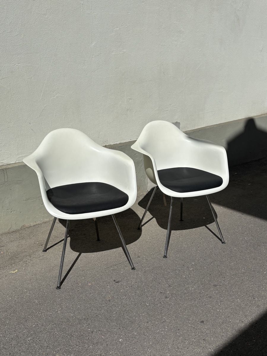 Vitra Sedie: 2 Stühle Vitra Eames Armchair weiss – Usato da Bern venduto da winkelbern 1
