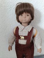 Heidi Ott Puppe 45 cm, Knabe mit Rucksäckli