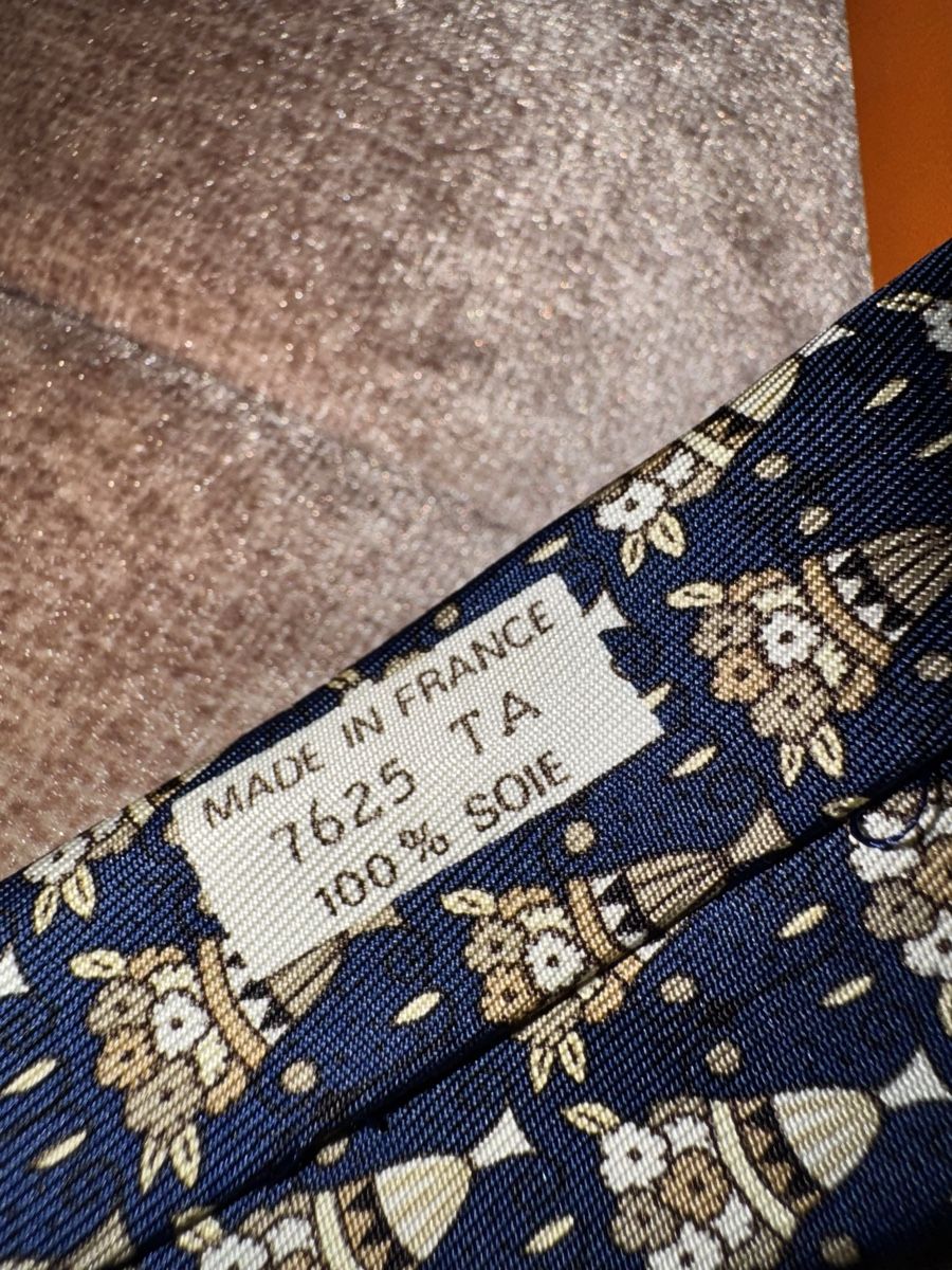 Hermès Cravatte: Hermès - Silk Tie – Nuovo (secondo la descrizione) da Collonge-Bellerive venduto da alejan_0984 5