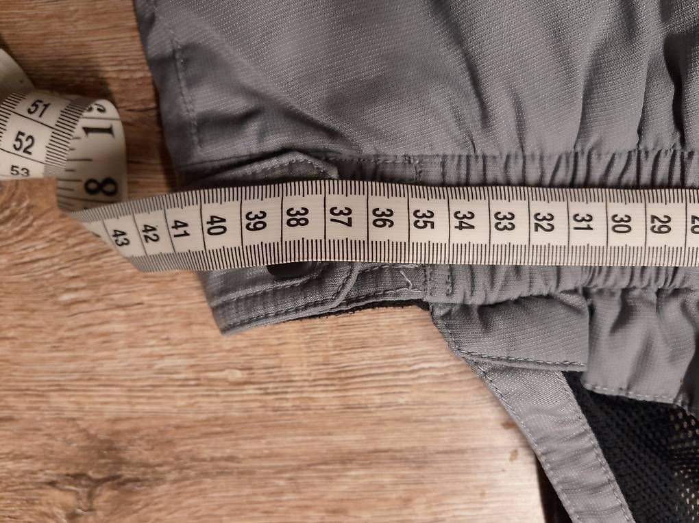 Pantaloni: Skihose – Usato da Triesen venduto da naomikindle13 3