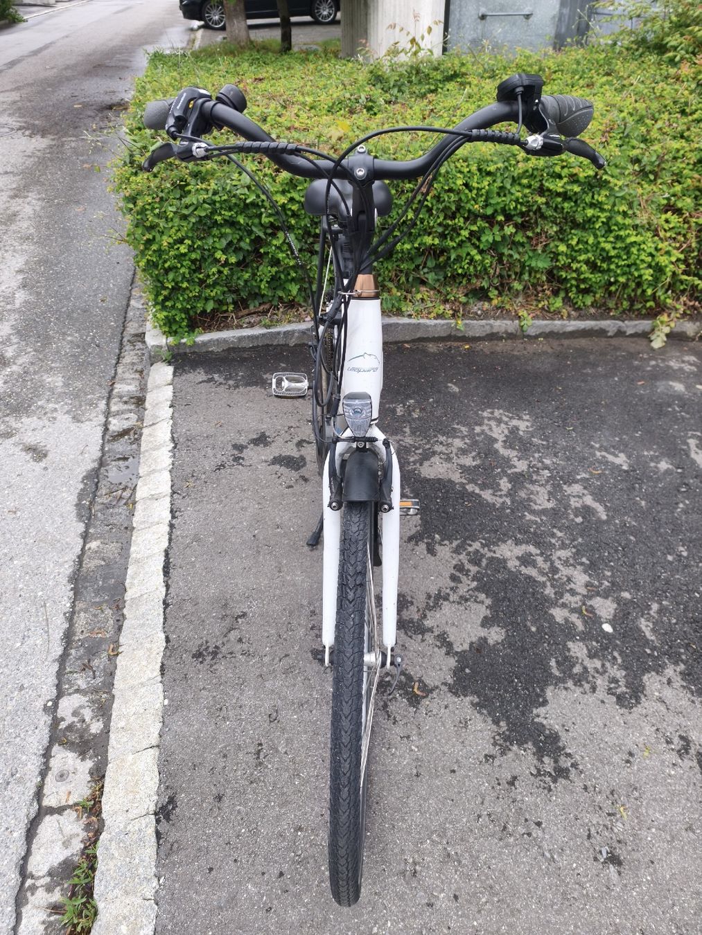 Leopard Vélos: Leopard E-Bike defekt – Défectueux à Chur par tun_dy8m 5