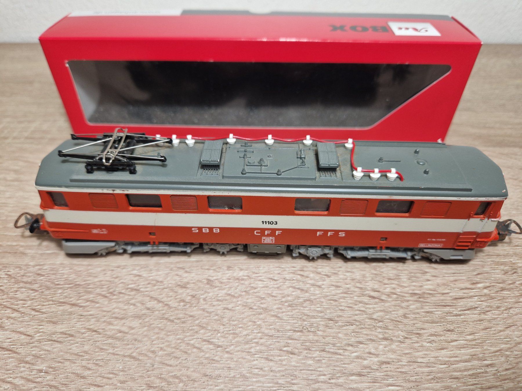 Lima Modellini di ferrovie: Lima E-Lok 11103 SBB H0 – Usato da St-Aubin-Sauges venduto da tantome 4