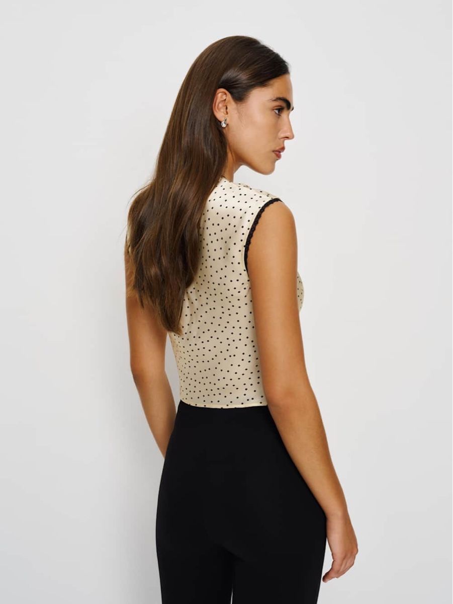 Reformation Top: Reformation Cherry Silk top – Nuovo e nell'imballaggio originale da Zürich venduto da cha_pk9g 5
