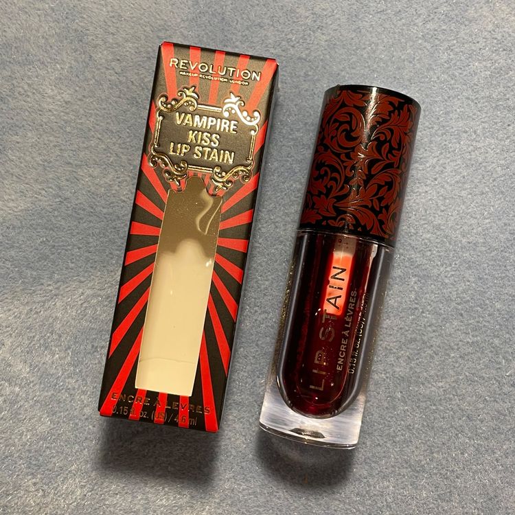 NEU Revolution Vampire Kiss Lip Stain Kaufen auf Ricardo